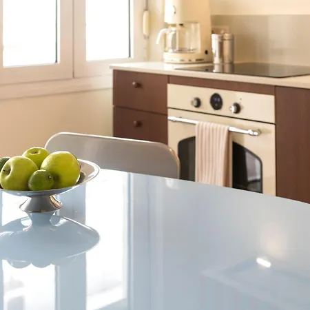 Classy Retro Proxenou Kormila Apartmán *