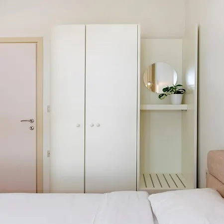 Classy Retro Proxenou Kormila Apartmán