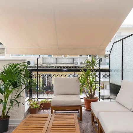 Classy Retro Proxenou Kormila Apartmán